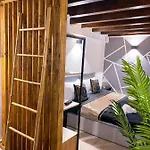 Rouge Romantic Jacuzzi Centro