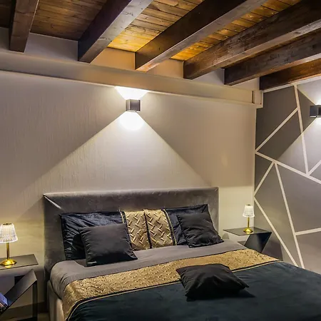 Apartment Rouge Romantic Jacuzzi Centro *